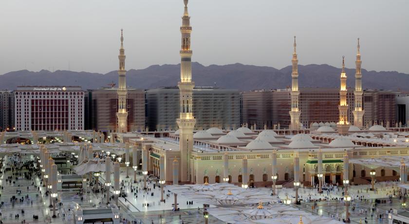 Dar Al Iman InterContinental | Best Affordable Umrah Packages From ...